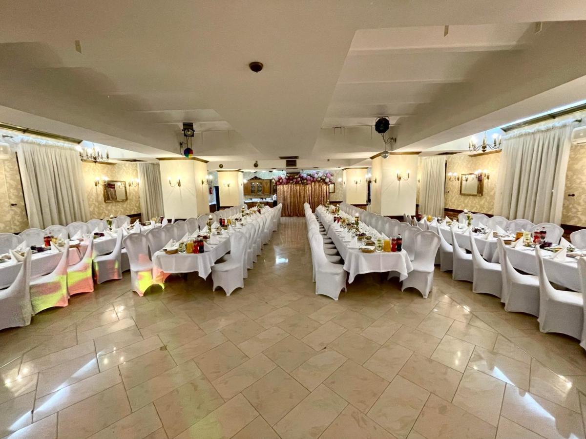 Sala Bankietowa I Pokoje Goscinne Sokolka Dış mekan fotoğraf