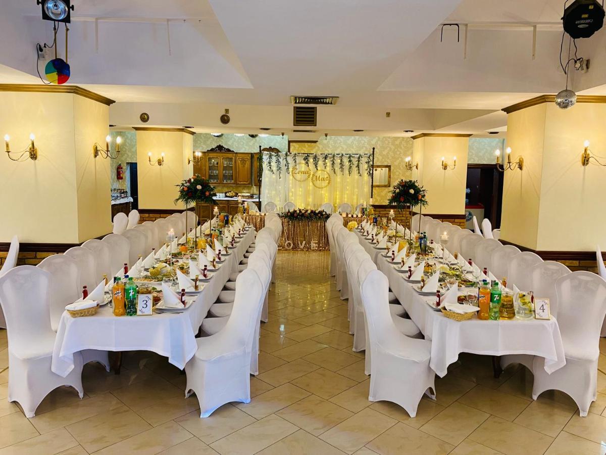 Sala Bankietowa I Pokoje Goscinne Sokolka Dış mekan fotoğraf